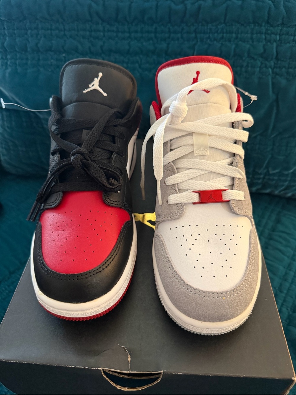 Jordan Kids' Low-Top Sneakers — Black/Red & White/Grey